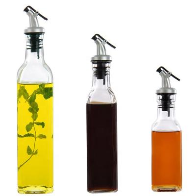 China New 500ml 17oz Recyclable Glass Olive Oil Dispenser / Salad Dressing Dispenser / Oil Bottle Top Dispenser for sale