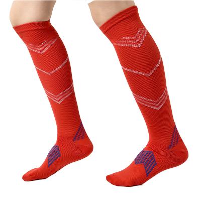 China Colorful Medical Soccer High Knee High Knee Soccer QUICK DRY Cotton Nylon Men's Compression Sports Custom Socks for sale