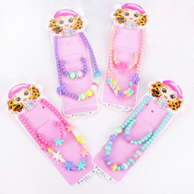 China Cute Kids Necklace Set Candy Colored Pearl Necklace Girls Baby Accessories Bracelet Set Wholesale for sale