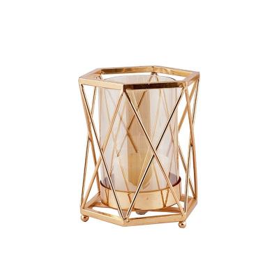 China Custom European Geometric Metal Cable Candle Holders Modern Decorative Romantic Candlelight Gold Tea Light Candlestick Style for sale