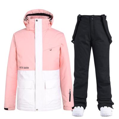 China Waterproof Customized Fabric Enhancing Outer Jacket 20K Waterproof / Breathable for sale