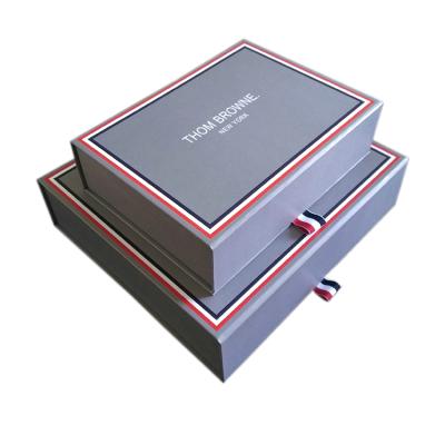 China Recycled Materials Wholesale Custom Logo Luxury Cardboard Paper Magnetic Bottle Wine Packaging Box for sale