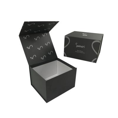 China Recycled Luxury Custom Magnetic Materials Clothing Packing Box Cardboard Paper Gift Candle Packaging Box With Magnetic Lid for sale