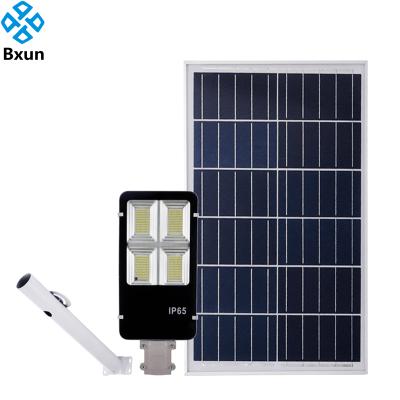 China New ROAD design road street light Ip65 Smd waterproof 50W 80W 100W 150W 200W 300W all in one led solar street light for sale