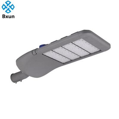 China Wide illumination area road ip65 module engineering street lights 50W 100W 150W 200W 250W 300W SMD 3030 LED outdoor street light for sale