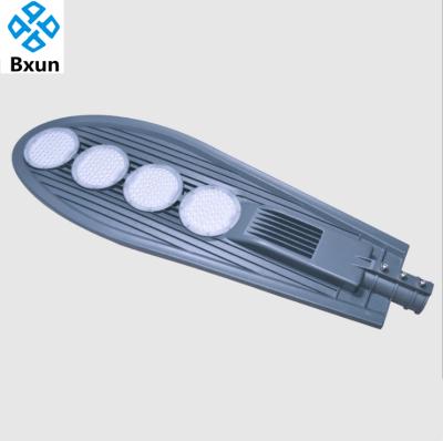 China Super bright outdoor illumination ip65 wide area led light 50W 100W 150W 200W road lighting street light for sale