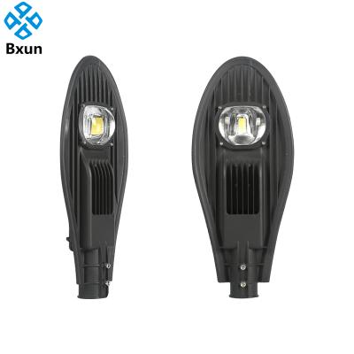 China Wide illumination area 50W 100W 150W 200W 300W COB aluminum alloy ip65 road lighting waterproof LED street light for sale