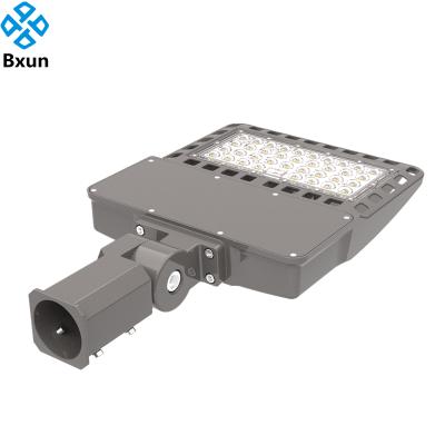 China Educing electricity costs waterproof ip65 outdoor lighting street light 50W 60W 80W 100W SMD 3030 led street light for sale