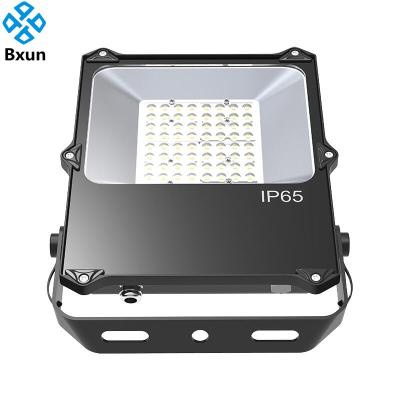 China High lumen 50W 100W LED flood light ip65 high brightness high quality outdoor waterproof stadium lights for sale