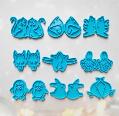 China Creative DIY Silicone Mold for Cat, Penguin, Octopus, Polar Bear Earrings Silicone Mold for Baking 2022052102 for sale