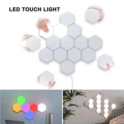 China DIY 10 Pcs RGB Wall Lamp Modern Remote Control Magnetic Modular Sensitive Hexagonal Color Led Honeycomb Touch Quantum Lights for sale