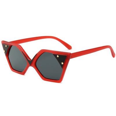 China Unique Custom Polygon Sunglasses Unique Polygon Eyewear Star-shaped Cat Eye Sunglasses Women Five-point Retro for sale