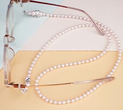 China New Fashion Trend Pearl Lanyard Bling Neck Strap Eyeglass Sunglasses Chain Rope for sale