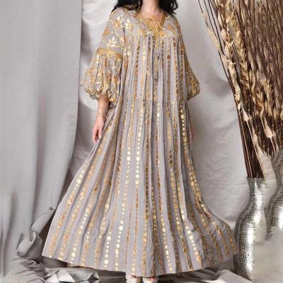 China Anti-Static Muslim Bohemian Style Retro Embroidery Ladies V-Neck Lantern Sleeve Elegant V-Neck Lantern Sleeve Loose Middle East Dresses for sale