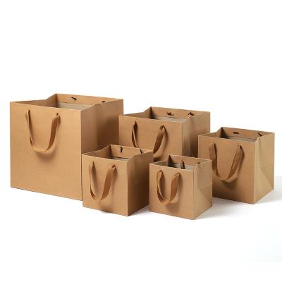 China Recycled Materials Pretty Fit Kraft Paper Bags With Handle Shopping Bags Gift Packing Box Valentine's Day Rose Boxes Party for sale