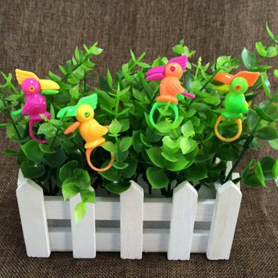 China Mini Toy Wholesale Toucan Ring Toys Mini Colorful Plastic Toys for Kids for sale