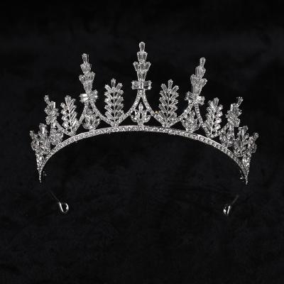 China Alloy Factory Direct Wedding Hair Accessories Wedding Crown for sale