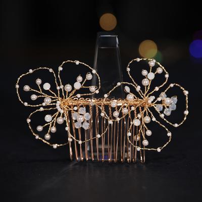 China Metal Flower Crystal Bridal Hair Comb Wedding Handmade Metal Wedding Hair Comb for sale