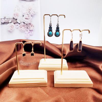 China Jewelry Display Model Customize Jewelry Display New Stretch 3 Sizes Design Metal Earring Hanging Display Rack for sale