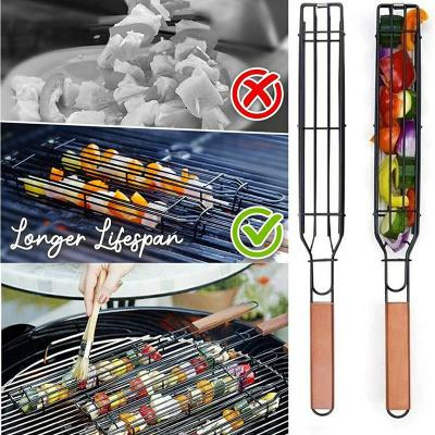 China Heat resistance folding barbaque grill basket for grill basket with wood handle of BBQ grill basket for sale