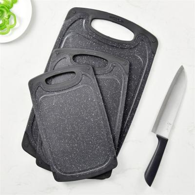 China Sustainable Low Price Brand New Modern Plastic Cutting Board For Kitchen Vegetable Plastic Cutting Board for sale