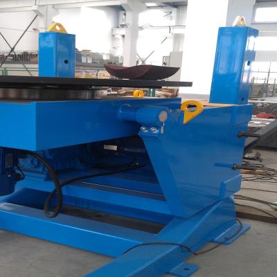 China Tank Welding 3 Axis Lifting Welding Positioner With Tilt, Rotary Function For Pipe Production for sale