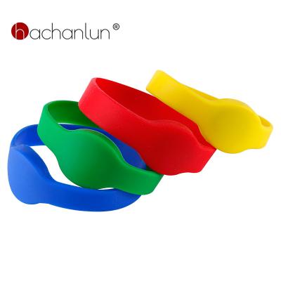 China Waterproof/Waterproof 1PCS 13.56Mhz NFC RFID IC Card Access Control Silicone M1 S50 ISO14443A Wrist Strap Smart Wristband A Variety Of Color for sale