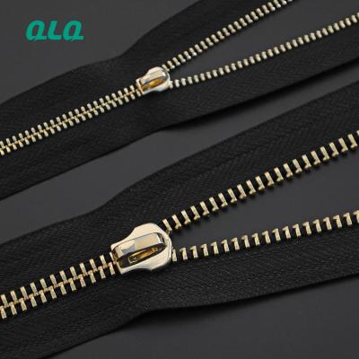 China Fashion Viable Custom Style 3# 5# Zipper Metal Finish Zipper For Bags Clothes for sale