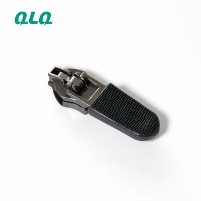 China Nickel Free No 4.5 Zinc YG Slider For Zipper Garments Waterproof Clothes for sale