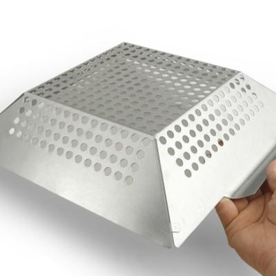 China Sustainable Perforated Baking Tray Metal Stainless Steel Baked Trays For Barbecue for sale