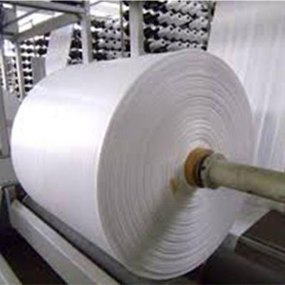 China Un woven polopropylene rolls pp woven raffia fabric roll for tubular bag à venda