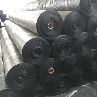 China 100% Virgin Plastic Polypropylene China Black PP Ground Cover Weed Mulch Mat à venda