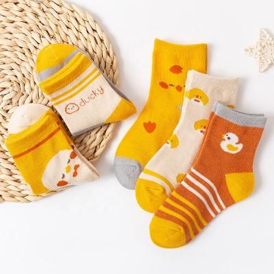 China China Cute QUICK DRY Cotton Socks Cartoon Crew Sock For Kids Boys School Girl Asian Teen Jacquard Wholesale Custom Design Kids for sale