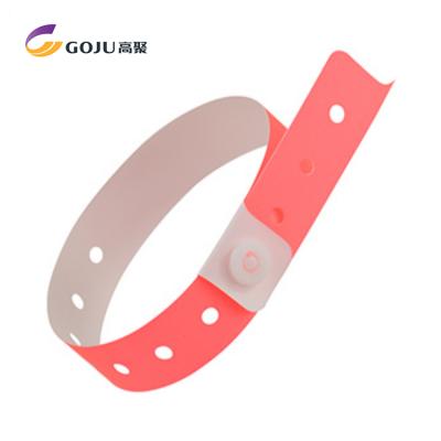 China Barcode Wristbands GJ-8070 Gaoju Full Color Printing Plastic Material QR Code Wristband, QR Code Wristband for sale