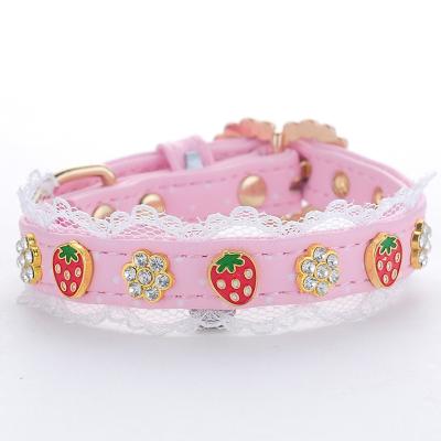 China Lovely Viable Teddy Lace Strawberry Pearl Collar Dog Chain Pet Collar for sale