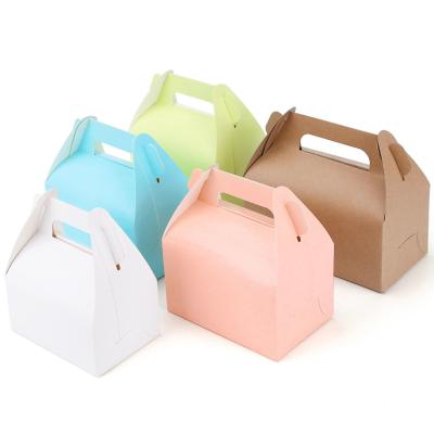 China Coated Paper Takeaway Cake Packaging Box For Small Business Gold Foil Printing for sale