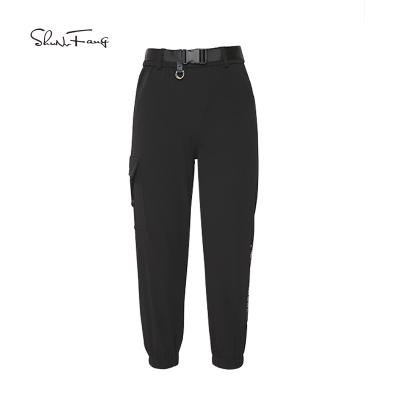 China Anti-Wrinkle Ladies Black High Waist Casual Loose Cargo Pants Without Belt for sale