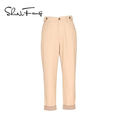 China Anti-wrinkle fashion beige pants ladies fashion mom supplier high quality ladies beige pants for sale