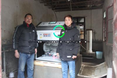 China Tipo bipolar equipamento automático do Hypochlorite de sódio para a água potável 400g/H à venda