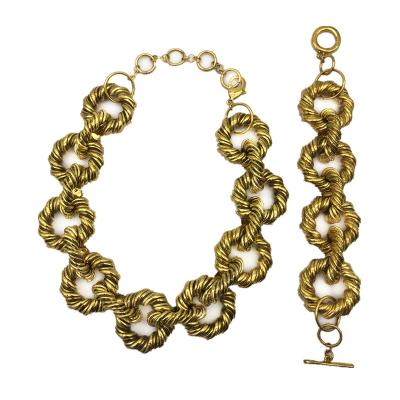 China ZA Neo-Gothic Gold Color Trendy Large Chunky Collar Necklace Bracelets For Women Shape Geometric Square Alloy Thick Chain Bracelet Jewelry for sale