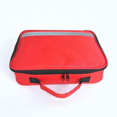 China Portable Custom Survival Travel First Aid Kit/Car/Canvas Emergency Tool Kit Bag For Outdoor Car Camping for sale