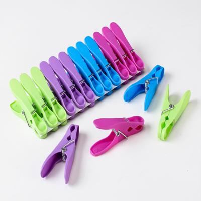 China Wardrobe Professional Factory Clothes Pegs Clips For Clothing Plastic Clothes Clips for sale