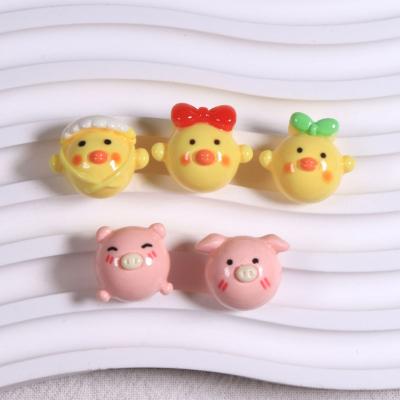 China Europe design cute new cartoon pig chicken shape 3d farm animal resin desktop miniature cabochon for sale