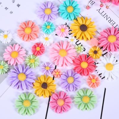 China Hot sale Europe style classic different sizes flatback colorful resin flower charm for diy for sale