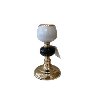 China Home Decoration New Products Iron Art Home Decoration Candlestick Windproof Metal for sale