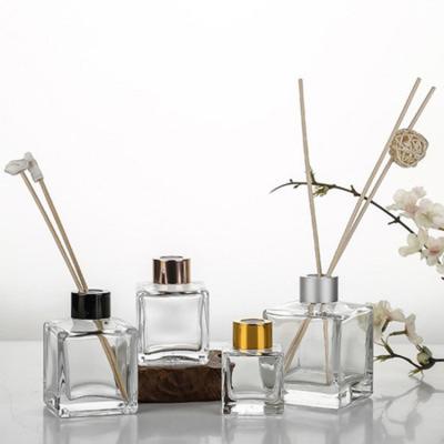 China Personal Care 50ml 100ml 120ml 150ml 200ml 250ml Empty Clear Luxury Square Decorative Glass Diffuser Bottle for sale