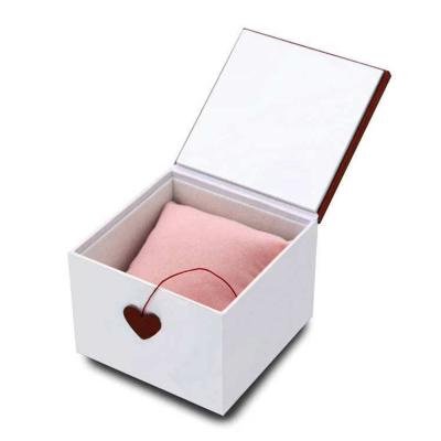 China Recycled Materials Customized Black Magnetic Closure Cardboard Box For Storage Packaging for sale