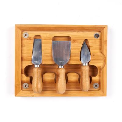 China Viable Customize Bamboo Kitchen Knife Serving And Solid Cutting Board Chop Board for sale