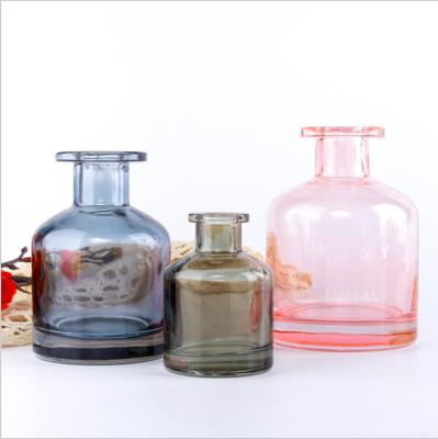 China Gift Glass Empty Paint Color Diffuser Bottle 100ml 50ml 150ml Tubular Material for sale