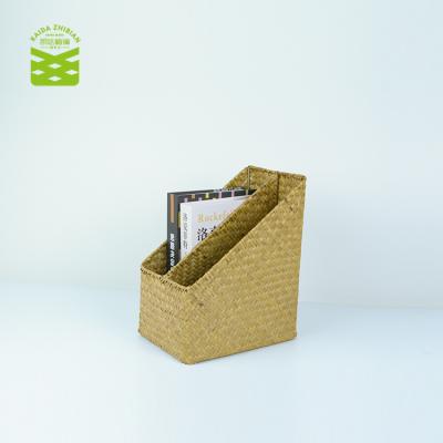 China Modern Wholesale Custom Natural Woven Seaweed Shelf Office Desk Organize Straw Basket For Decoration for sale